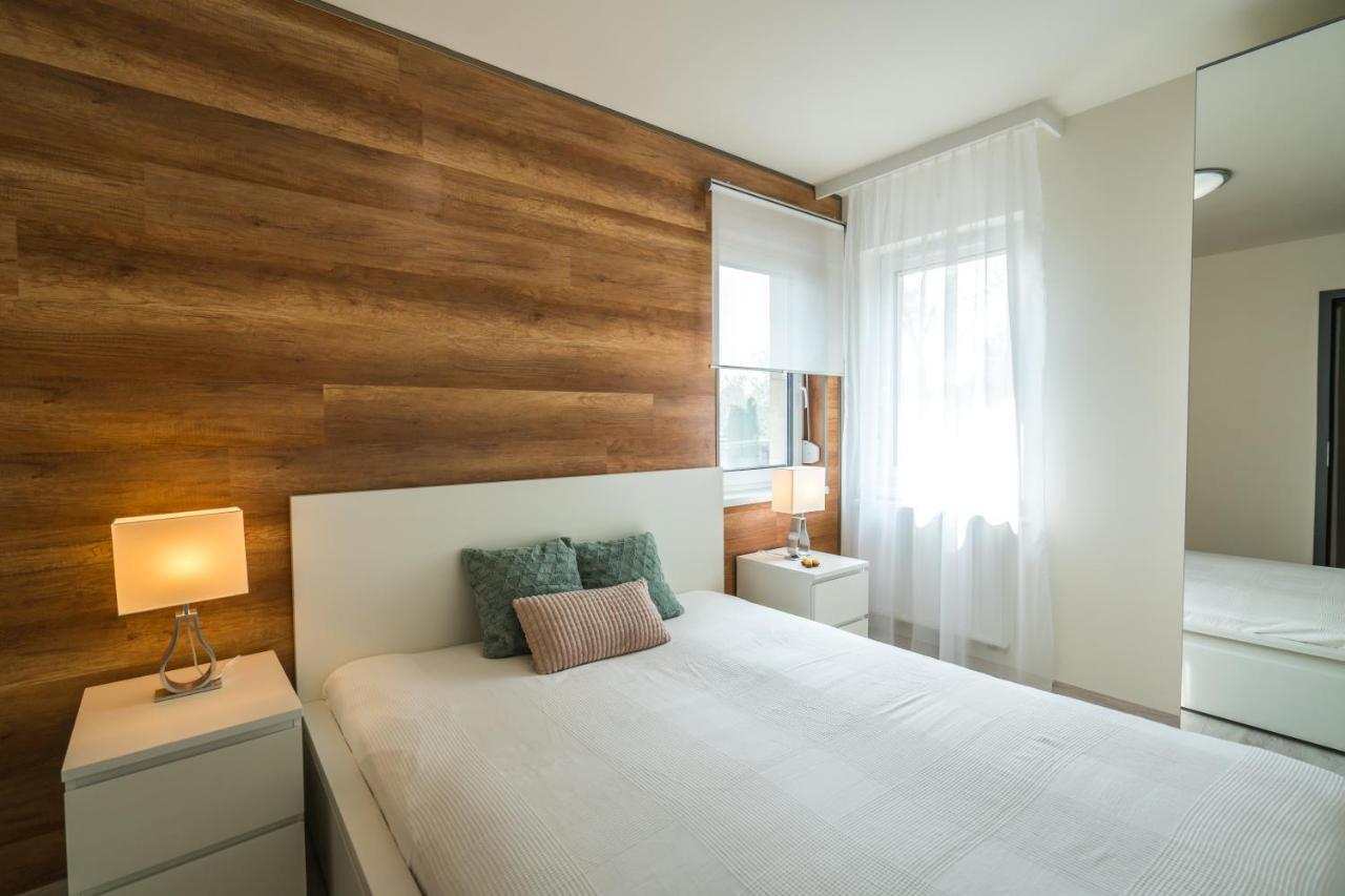Sprint Apartman Siófok Exteriér fotografie
