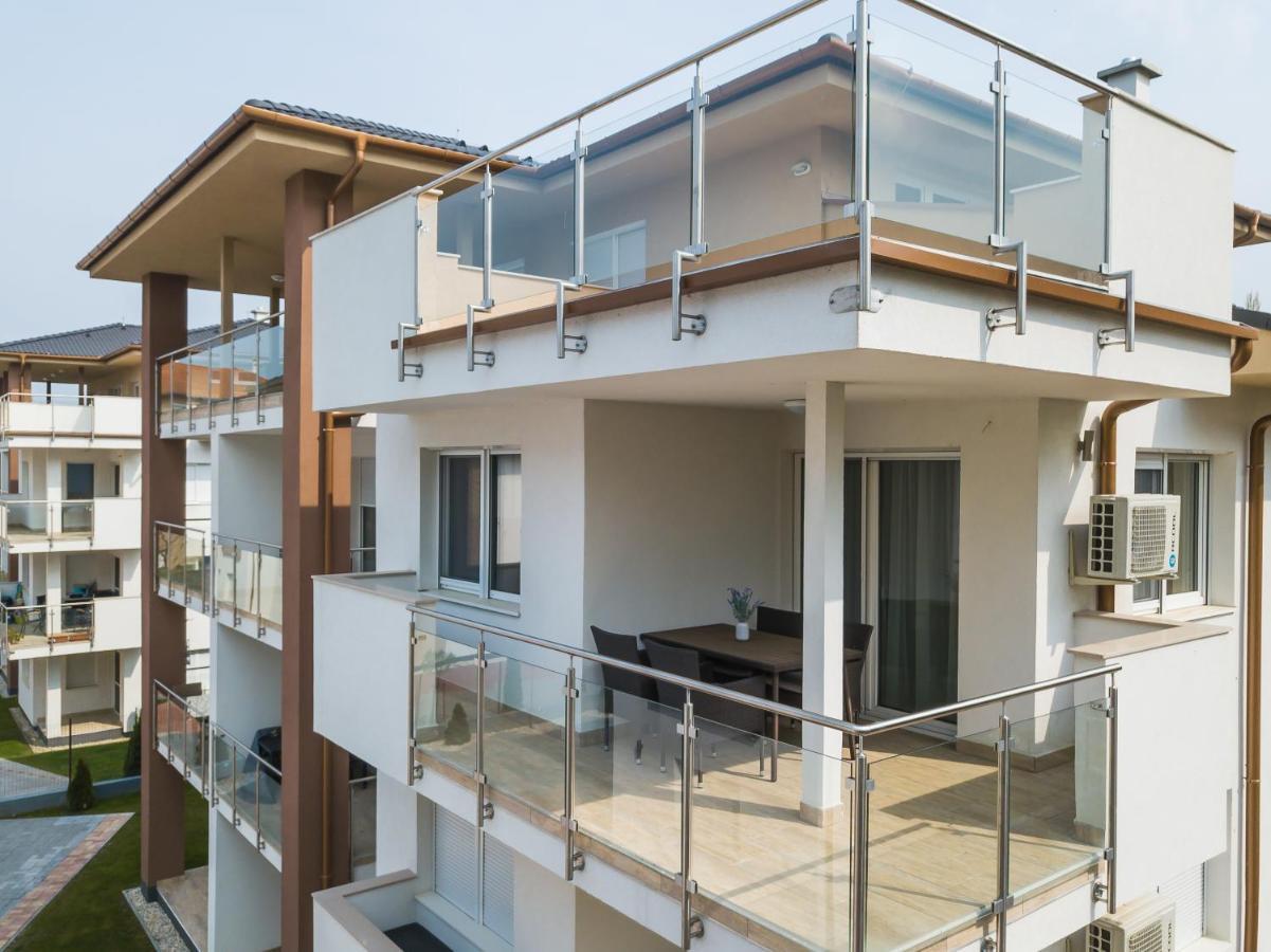 Sprint Apartman Siófok Exteriér fotografie