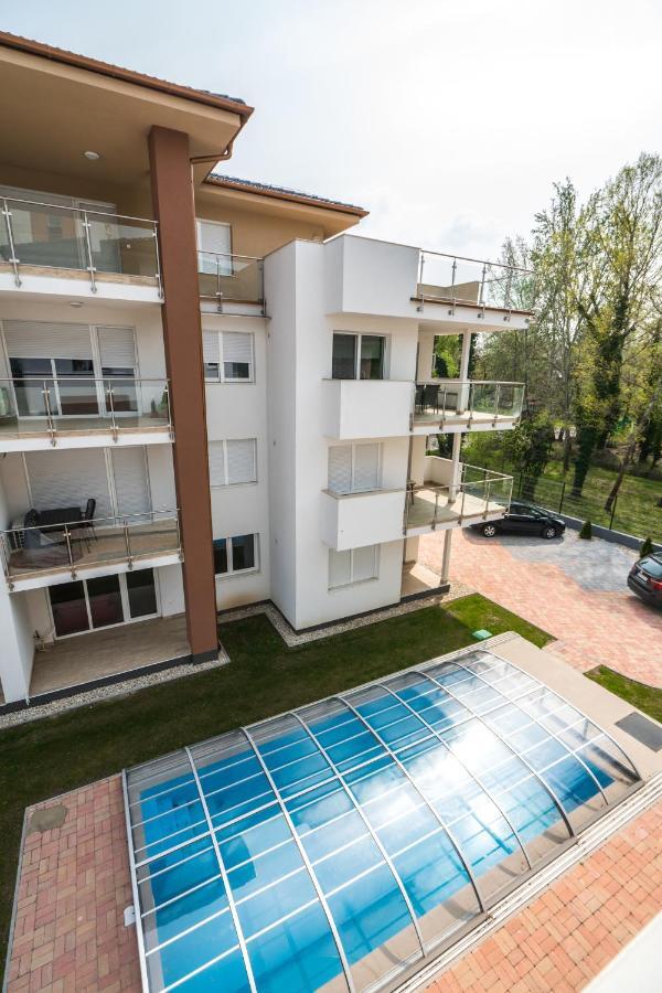 Sprint Apartman Siófok Exteriér fotografie